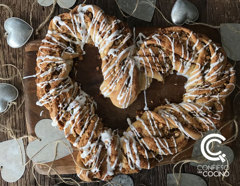 pan de canela y frutos secos